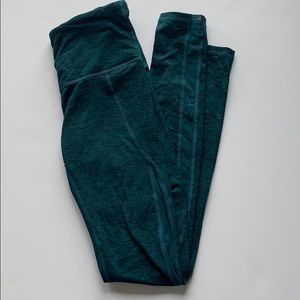 Gaiam leggings/ yoga pants